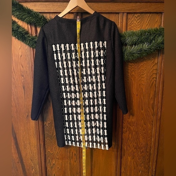 CHICO’s (size 1/med) 3/4 black & white pattern blazer/jacket/coat black/white. - Picture 9 of 12